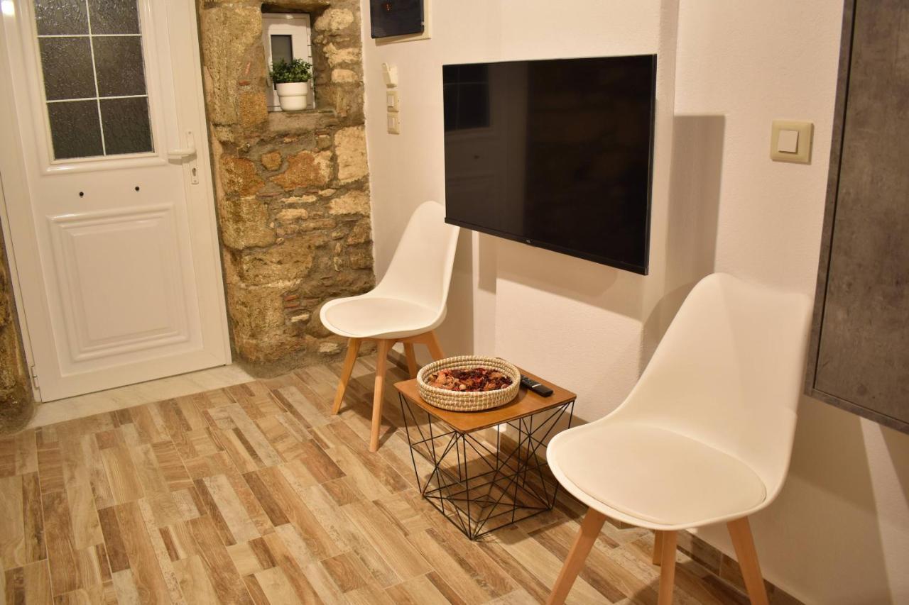 Magico Loft Apartment Kalavarda Luaran gambar