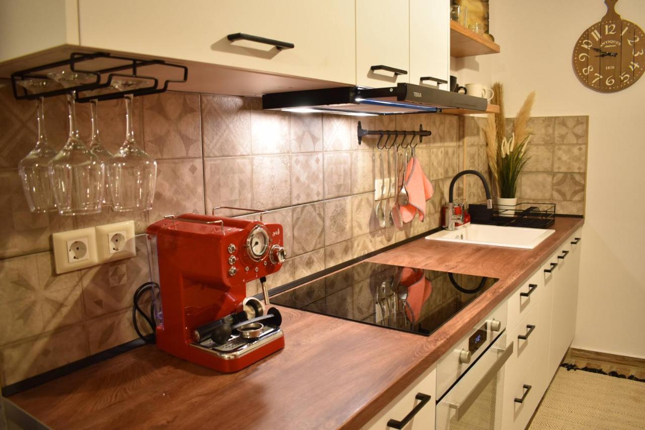 Magico Loft Apartment Kalavarda Luaran gambar