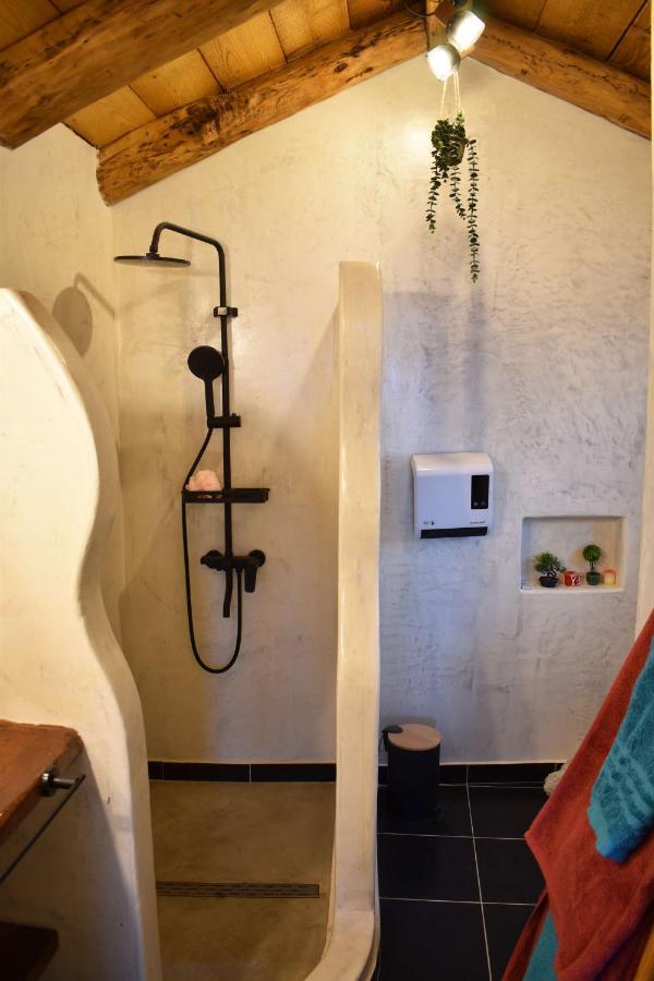Magico Loft Apartment Kalavarda Luaran gambar