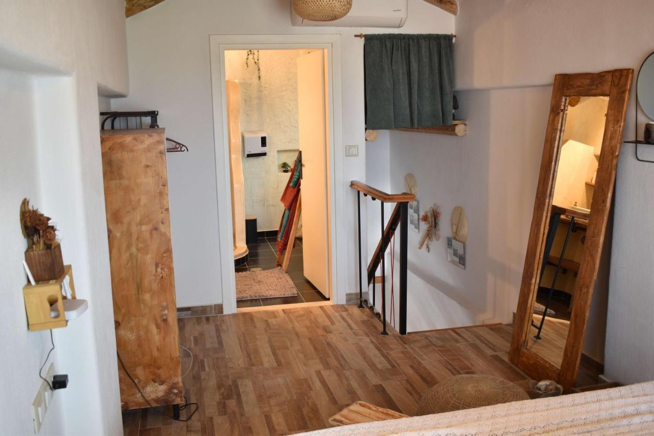 Magico Loft Apartment Kalavarda Luaran gambar